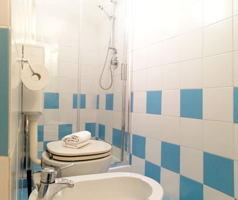 Cozy Apartment Near Train Station Florence Luaran gambar
