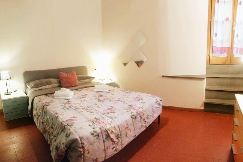 Cozy Apartment Near Train Station Florence Luaran gambar